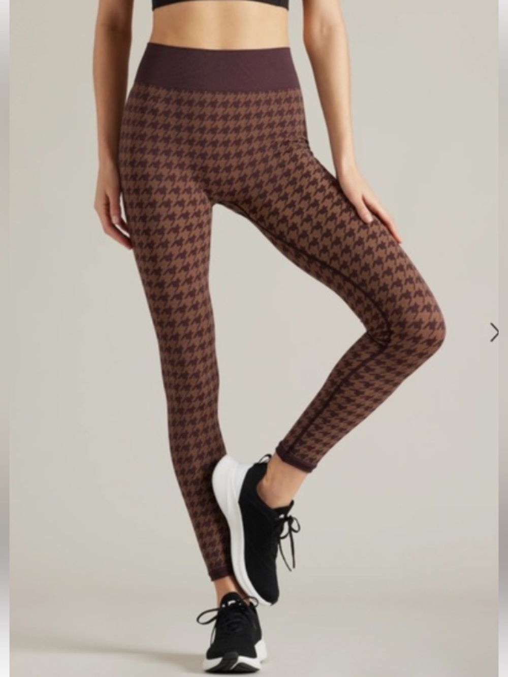 Rhône Houndstooth Seamless Base Legging in Brown Berry